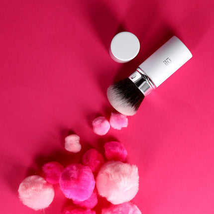 ilu Retractable Kabuki Brush - 201