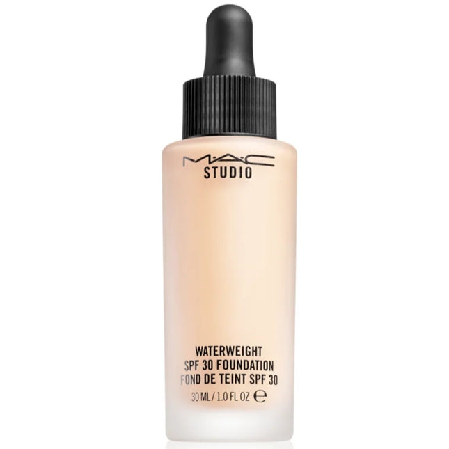 MAC Cosmetics Studio Waterweight Foundation SPF30 - NC15