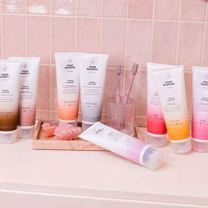 Four Reasons Kleurmasker Toning Shampoo Blush - 250ml