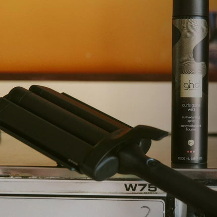 GHD Wave Triple Barrel Curling Iron