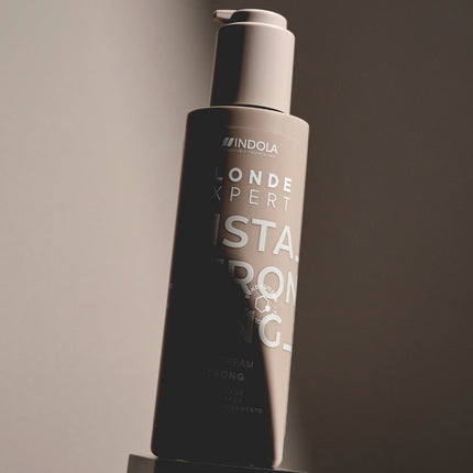 Indola Blonde Expert Insta Strong Leave-In Cream - 145ml