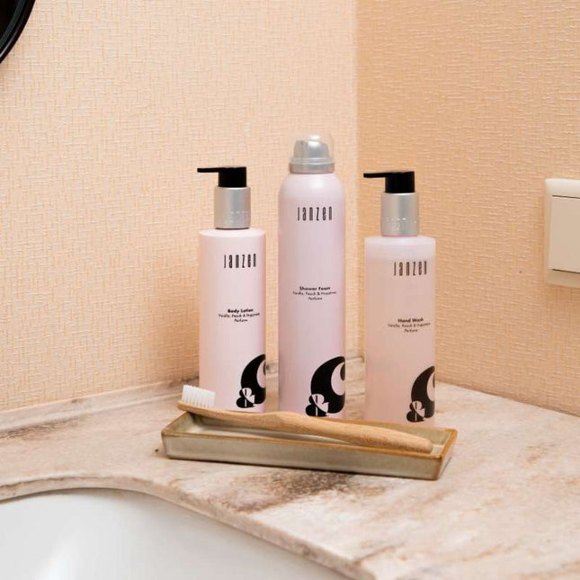 Janzen &C Body Lotion Vanilla Peach & Happiness - 250ml