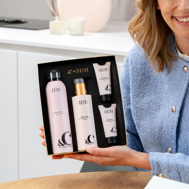 Janzen Gift Set &C Vanilla Peach & Happiness - 2x250+2x40ml