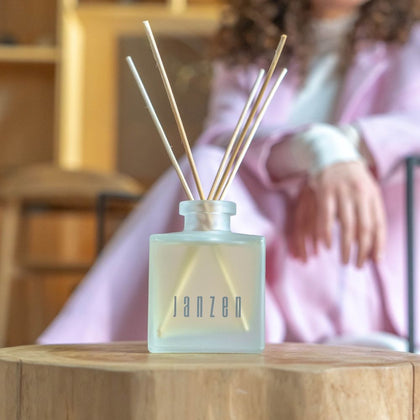 Janzen Home Fragrance Sticks Fuchsia 69 - 200ml