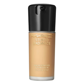 MAC Cosmetics Studio Radiance Serum Foundation - NC25