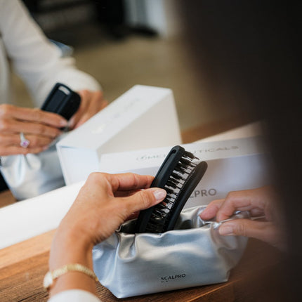 Mediceuticals Scalpro Mini Smoothing & Detangling Borstel Giftbox