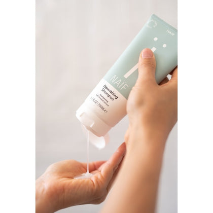 Naïf Hair Nourishing Shampoo - 200ml